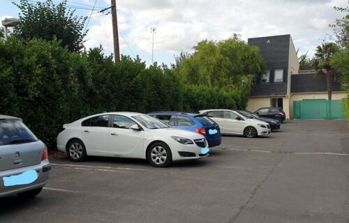 Parking dans résidence fermée proche de la gare d'Epinay-Villetaneuse