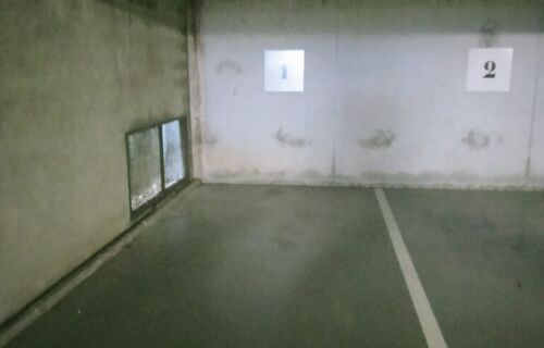 Parking souterrain et surveillé, près de la gare de Cergy préfecture