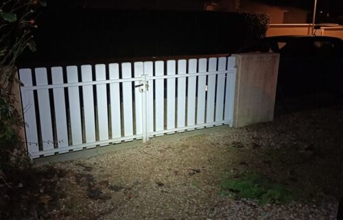 Parking dans jardin