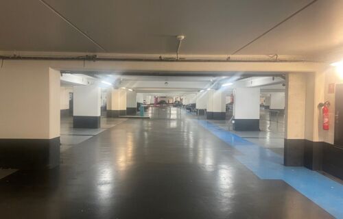 Parking au coeur de Bercy Village  Paris 12e