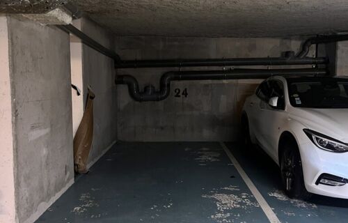 Place de Parking 52 Palloy Gambetta Clichy