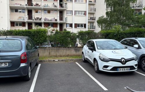 Parking sécurisé dans résidence Vincennes Est