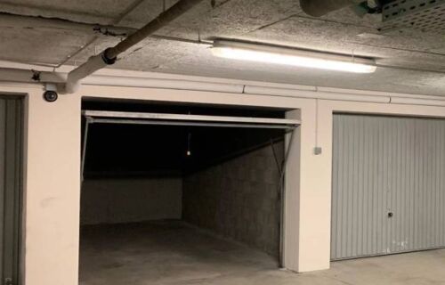 Parking près des Arènes - Centre ville de Nîmes
