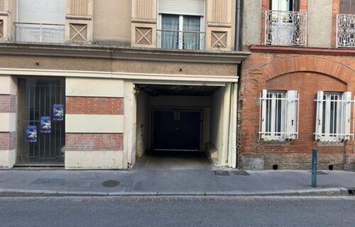 Parking sécurisé en hypercentre de Toulouse proche Jean-Jaurès, Wilson, Capitole