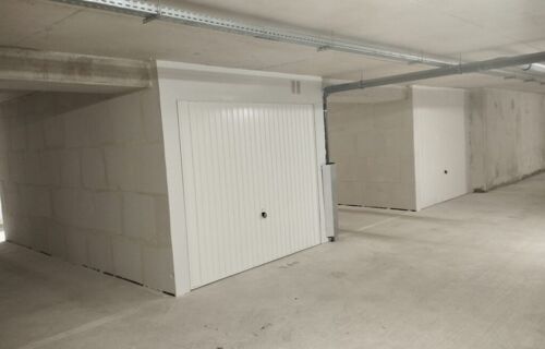 PLUSIEURS BOXES NEUFS AVEC VIDEOSURVEILLANCE CHAMPS-SUR-MARNE
