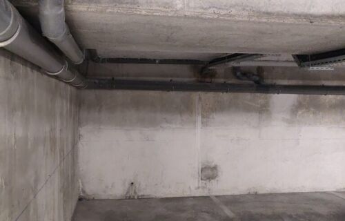 Place de parking (Noisy-Le-Grand)