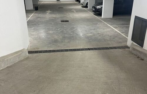 À LOUER – Places de parking sécurisées – Saint-Ouen (Quartier des Docks)