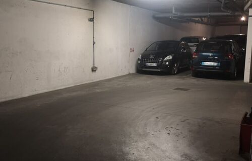 Parking Gare de Saint Ouen