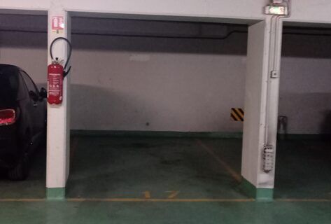2 places de parking sous-sol - Paris 12