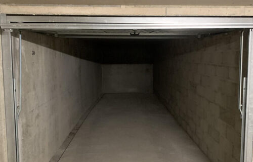 Double Garage Privé Centre Bourgoin Jallieu