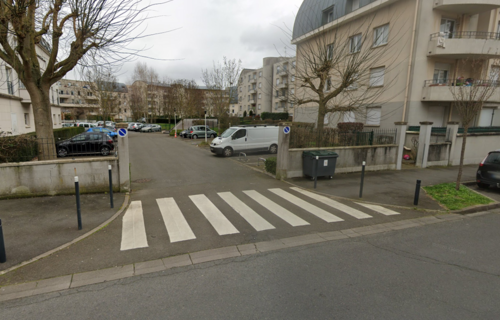 Parking proche gare de Cergy Le Haut