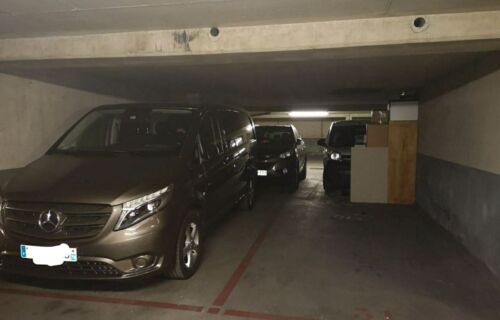 Parking au pied du T2 Pont de Bezons