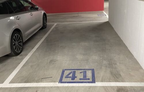 Place de parking dans résidence avec Bip - Mairie de St Ouen