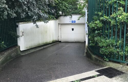 Place parking sécurisée et couverte proche Porte de la Villette