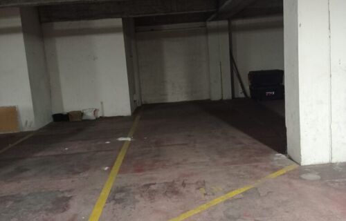 Double Place Parking couvert
