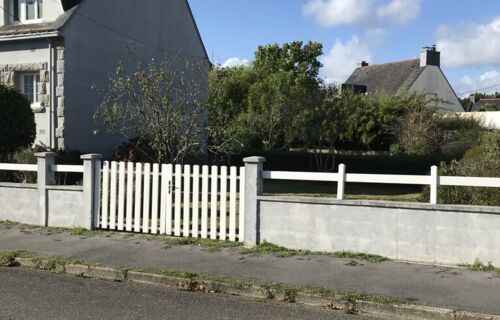 Parking à 5 minutes de l’aéroport de Lann Bihoué.