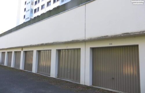 Spacieux garage