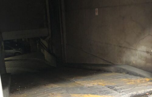Grand parking Paris rue Guy Moquet (75)