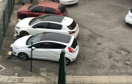 Parking proche du centre vile de salon de Provence