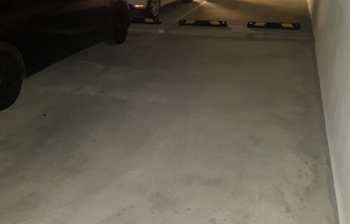 Parking à Asnieres