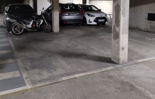 Parking proche métro Menilmontant Paris 11