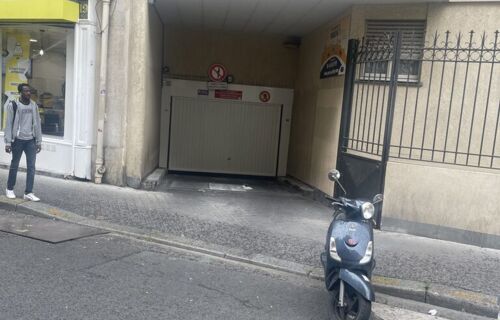 Parking entre Gare de l’Est et Gare du Nord