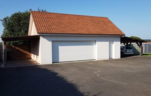 Location parking aéroport Pau à Uzein (64)