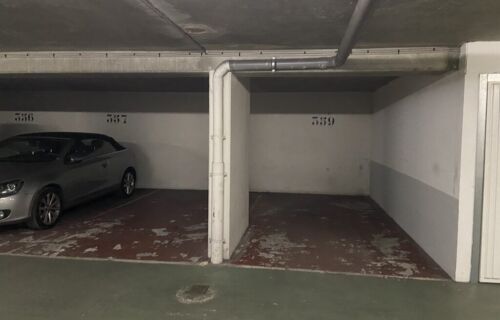 Place de Parking à Levallois