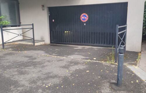 Parking près du Stade de France