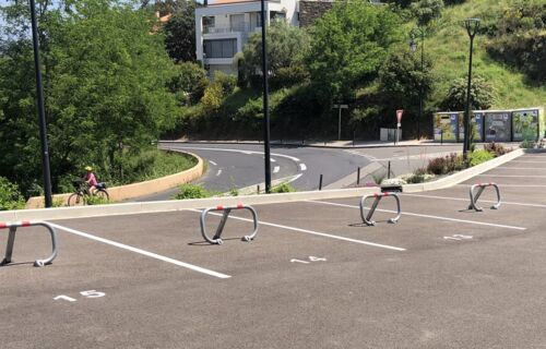 Parking sécurisé dans une petite résidence