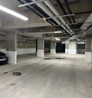 Parking dans une nouvelle résidence 'Panorama Clamart)