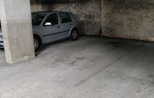 Place de parking souterrain Charpennes 7min métro A