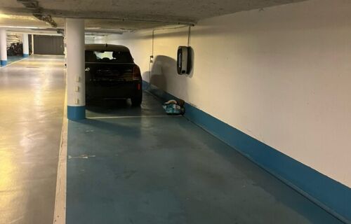 Parking proche Cambronne
