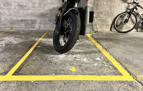Place Parking moto/scooter Paris 12e