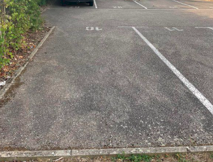 Place de parking accès sécurisée - Minimes