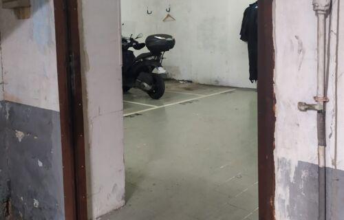 Place en box pour 2 roues à louer dans Paris 9