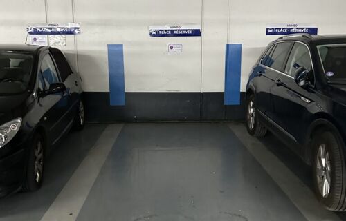 Parking proche Gare du Nord et Gare de l'Est à Paris
