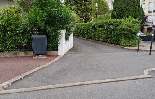 Parking à Bourg-la-Reine à 10 min de la gare RER