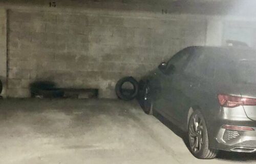 Parking Pantin - Metro Hoche