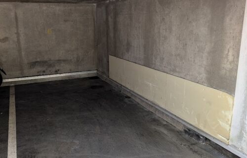 Place de parking couverte Paris 20e