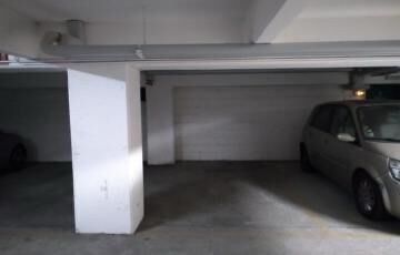 place de parking en sous sol , résidence survéillée Paris 11