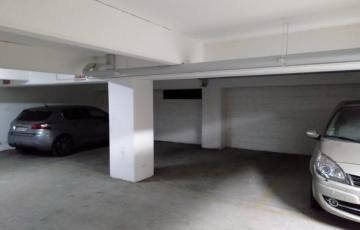 place de parking en sous sol , résidence survéillée Paris 11