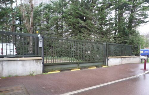 Parking à Sceux