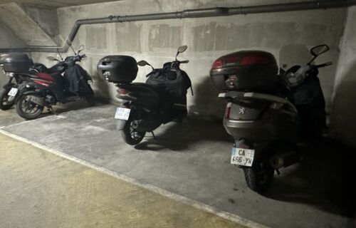 Parking Moto / 2 roues sécurisé - Stalingrad