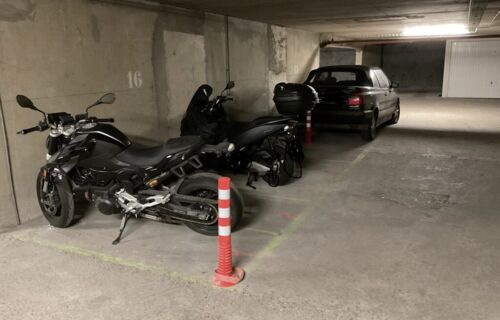 Location de parking moto scooter