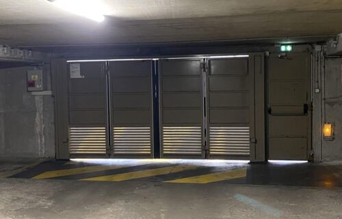 Parking couvert à louer – Accès immédiat Bd de Charonne – Métro Alexandre Dumas (2 min)