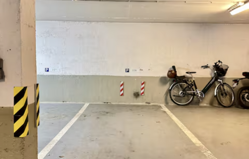 Place de parking intérieur