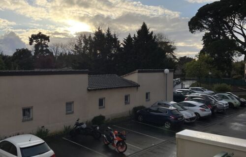 Place de parking - L3 et Gare de Lardenne