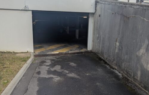Location Parking / Garage ultra-sécurisé - Gentilly (Proche M14 / RER B)