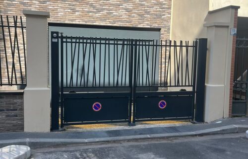 À LOUER – Places de parking sécurisées – Saint-Ouen (Quartier des Docks)